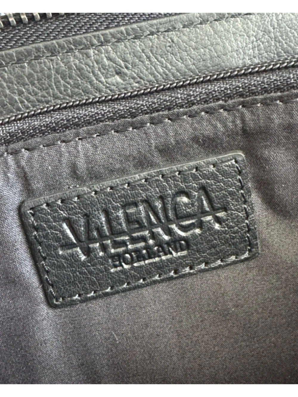 Vilenca Holland Leather Large Zip Around Peacock Stitch Wallet Black